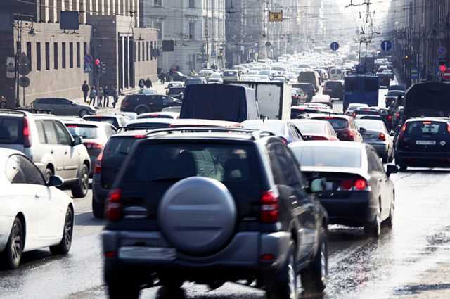 10 правил безопасного вождения в городской черте